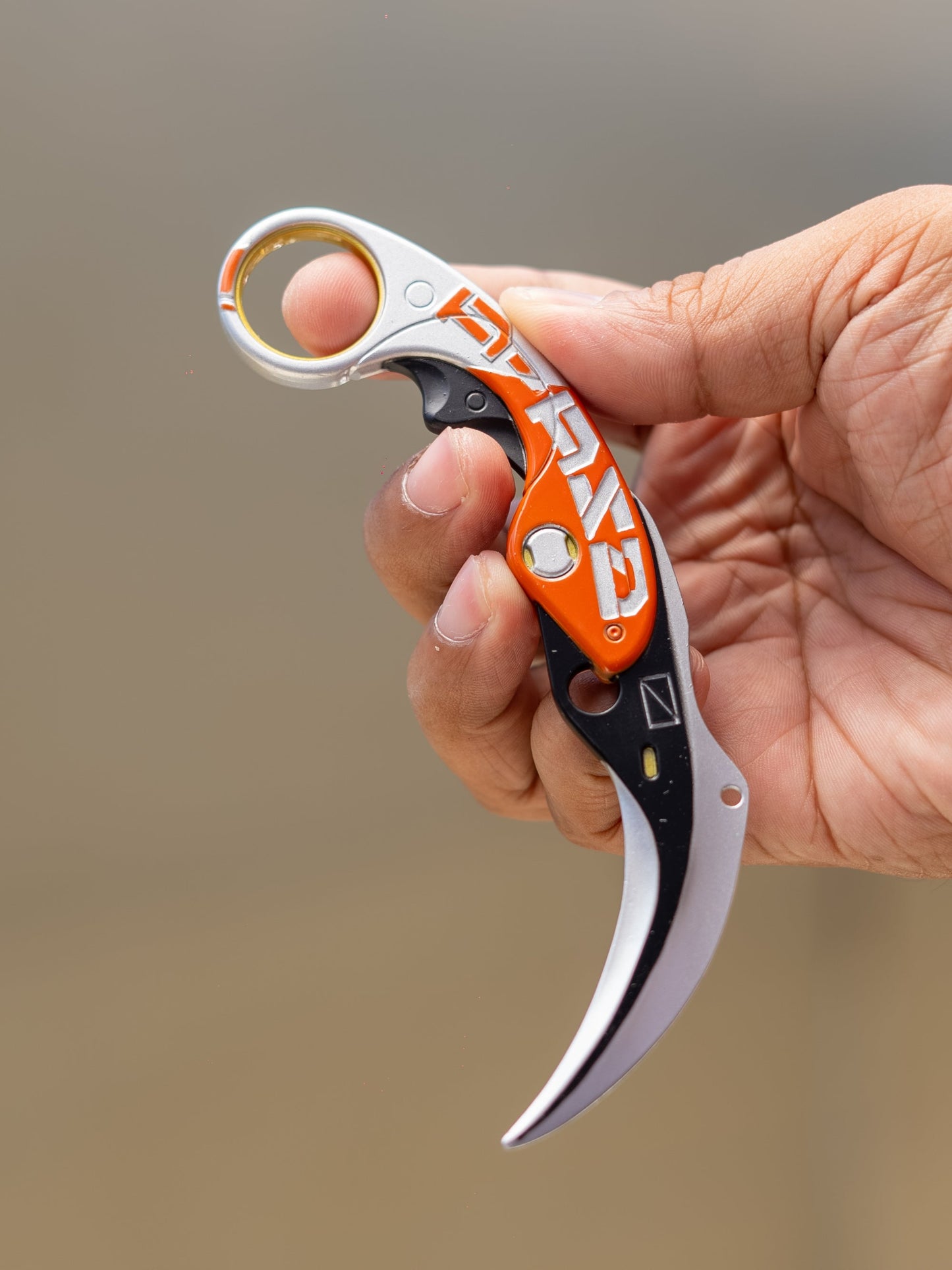 Velocity Karambit