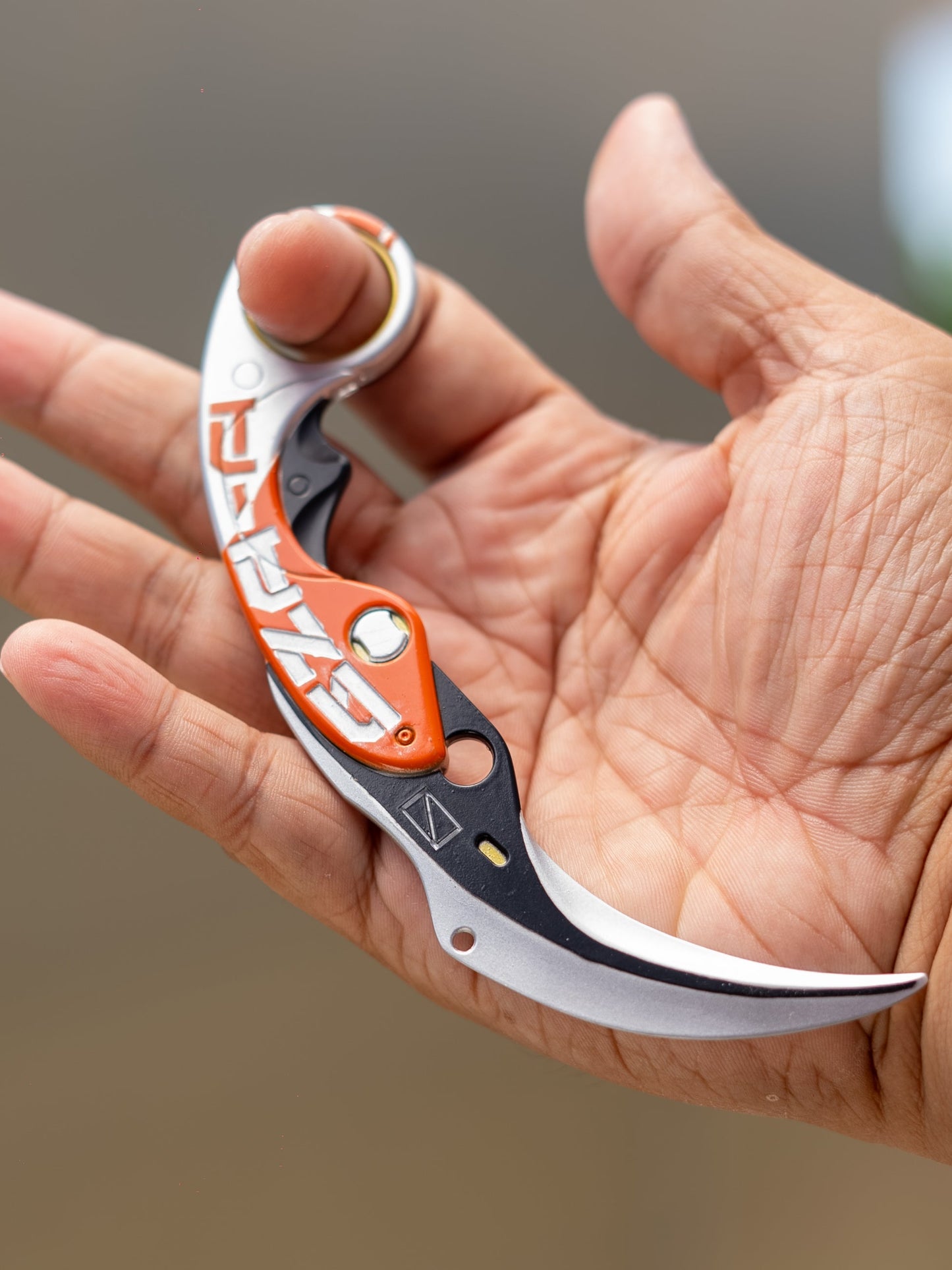 Velocity Karambit